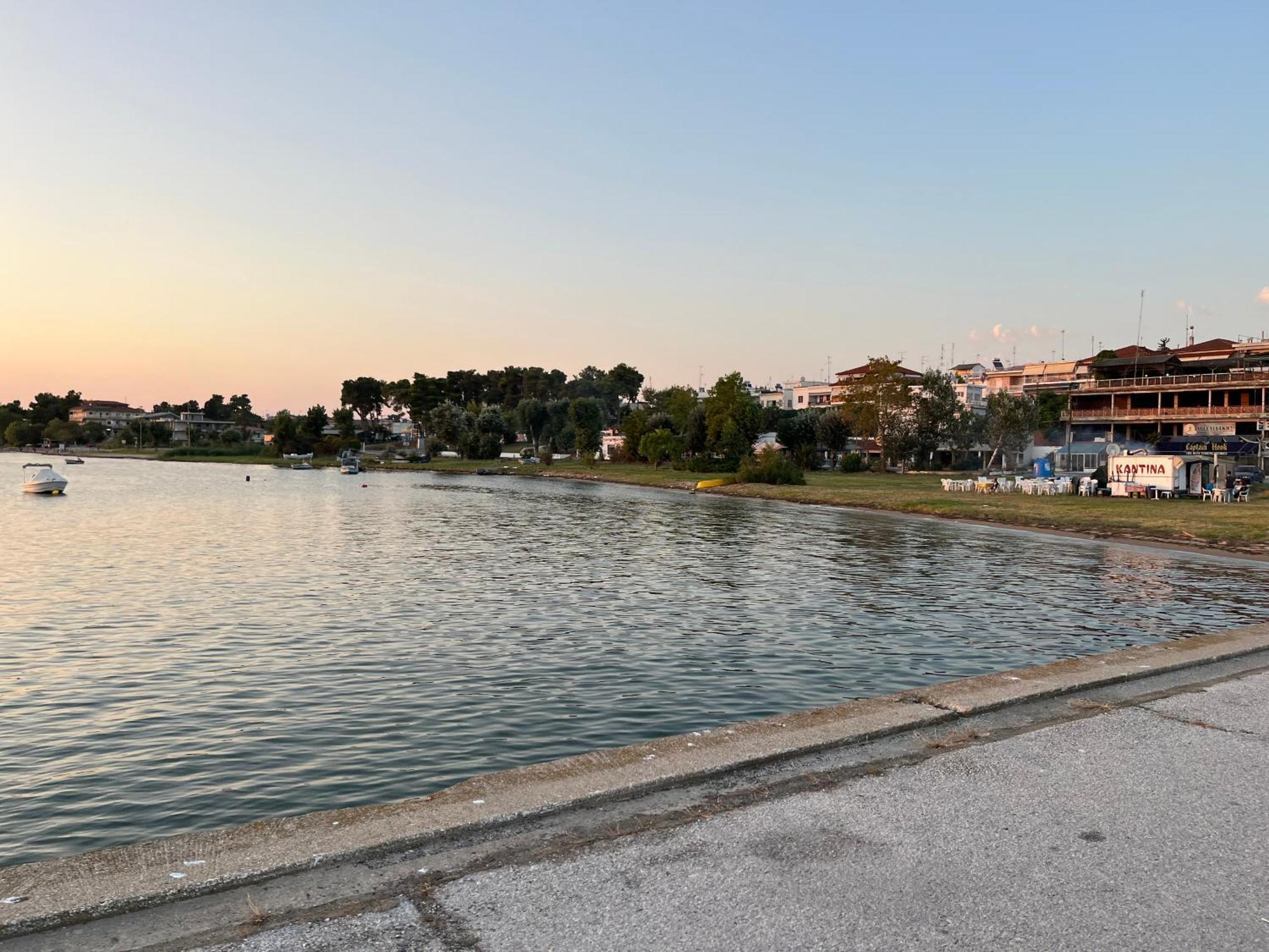 Xronis Apartments Nea Michaniona Luaran gambar